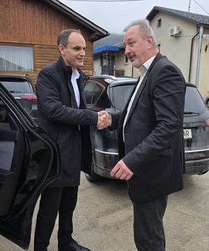 ŽUPAN DR. MILAN BALAŽIC SKUPAJ Z MORAVŠKIMI PODJETNIKI NA POGOVOR...