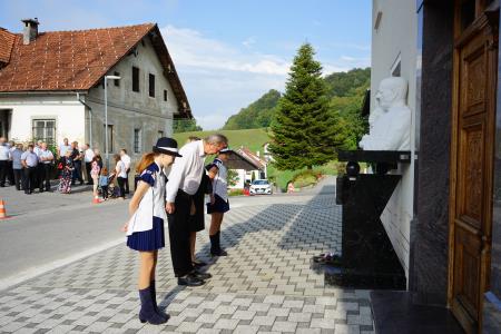 JERNEJEVA NEDELJA V PEČAH 